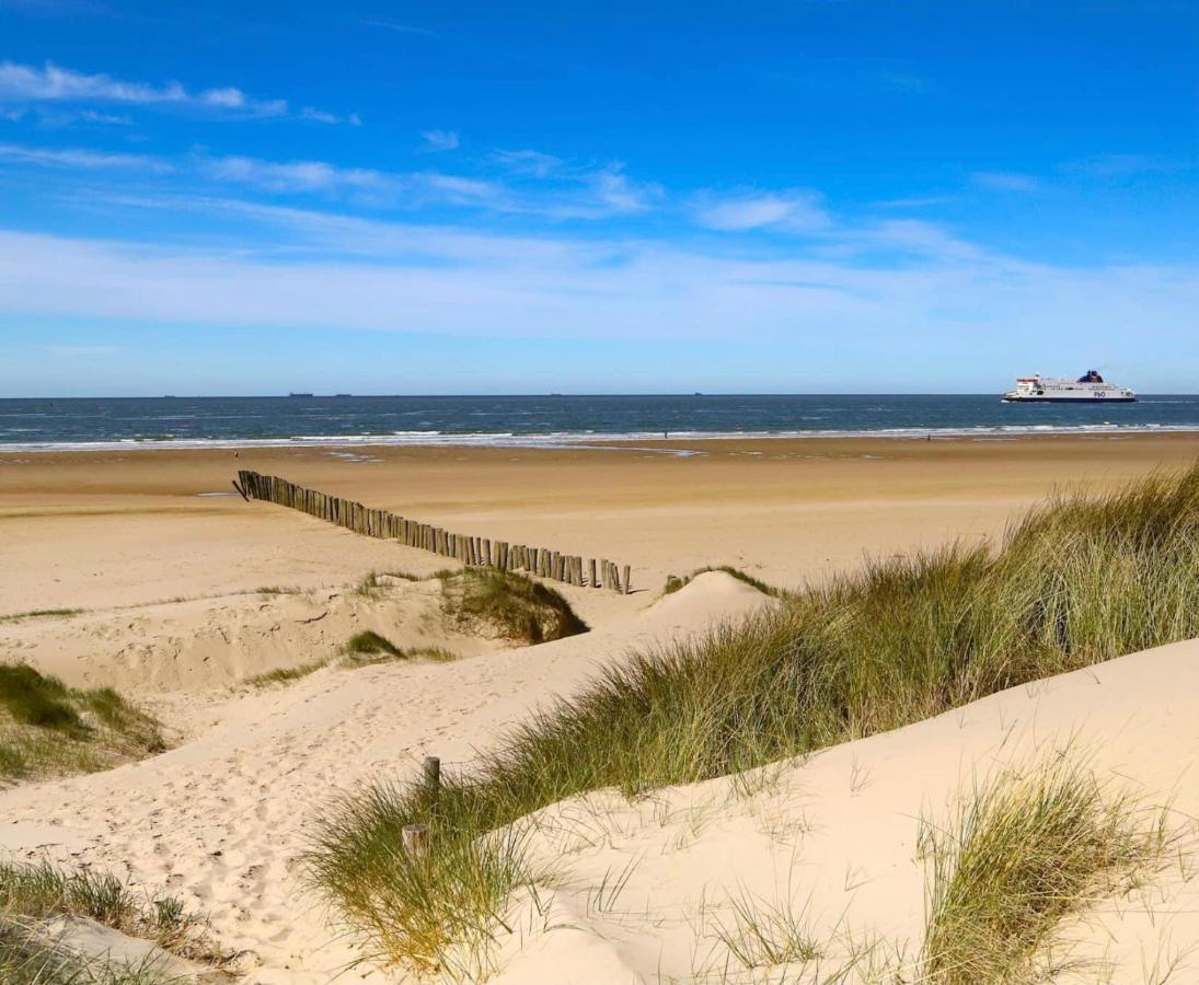 Le Presbytere Des Baraques A Bleriot-Plage - Apt 3 Сангатт Экстерьер фото